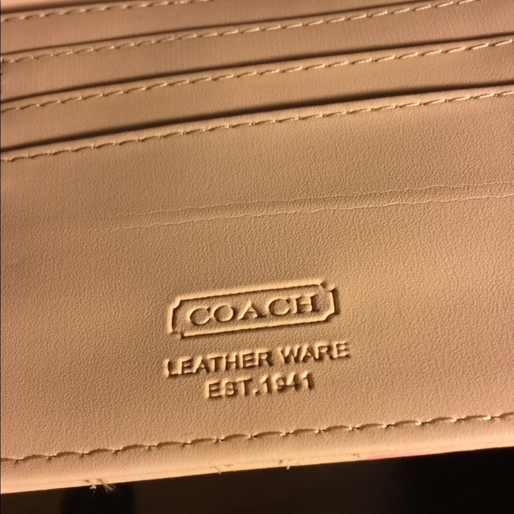 Wallet - Picture 5 of 8